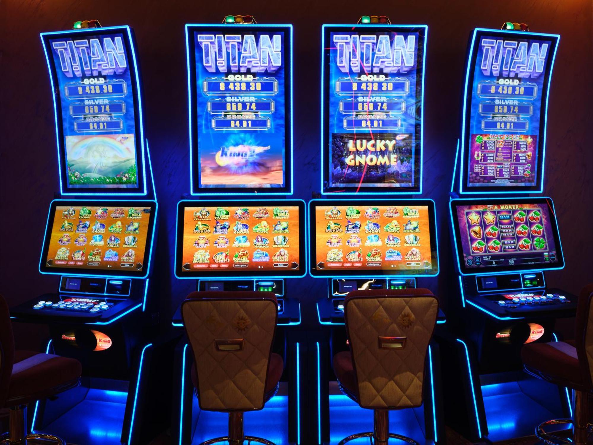 Grand Hotel Millennium Sofia Bagian luar foto Modern video slot machines